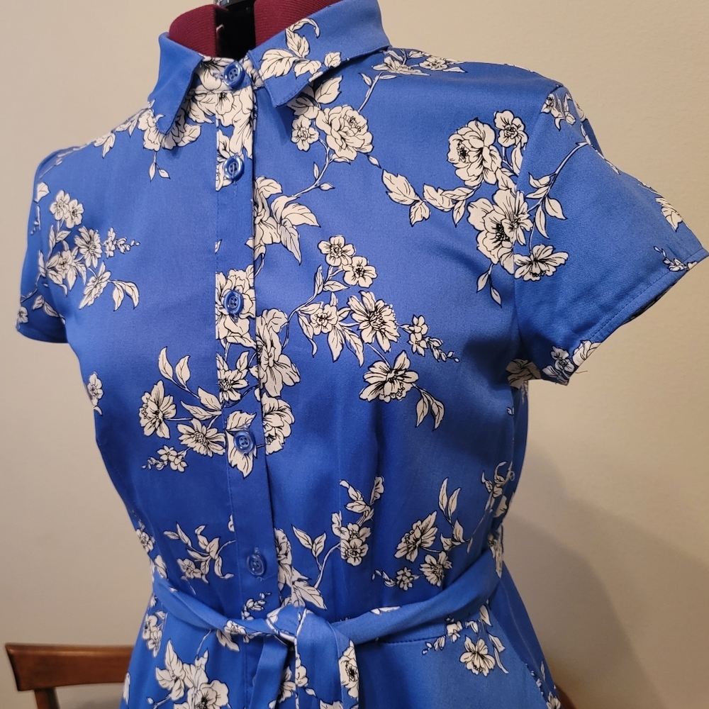 Chetta B Floral Dress size 12, Fit & Flare